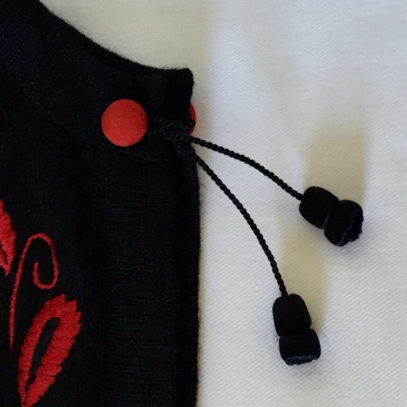 NWOT, ALPACA sweater by Artesanias Sz S ADORABLE ! - Picture 5 of 8